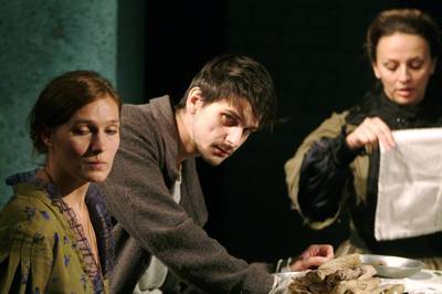 Fodor Annamária, Kovács Krisztián, Pokorny Lia - © theater.hu - Ilovszky  Béla