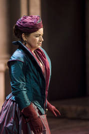 Bátori Éva - © theater.hu - Ilovszky  Béla