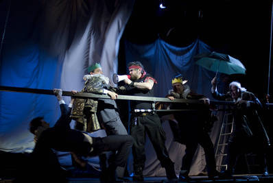Jelenet az előadásból - © theater.hu - Ilovszky  Béla