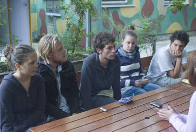 Czakó Julianna, Lábodi Ádám, Kárpáti Pál, Zsigó Anna, Szabó-Sipos Ágoston, Váradi Nóra - © theater.hu - Ilovszky  Béla