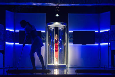Hernádi Judit - jelenet - © theater.hu - Ilovszky  Béla