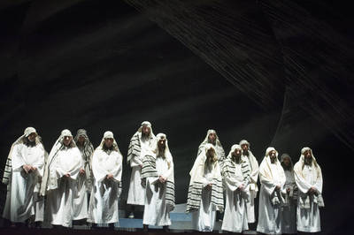 Jelenet az előadásból - © theater.hu - Ilovszky  Béla
