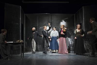 Jelenet az előadásból - © theater.hu - Ilovszky Béla