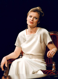 Hegyi Barbara - © theater.hu - Ilovszky  Béla