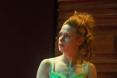 Józsa Bettina - © theater.hu - Ilovszky  Béla