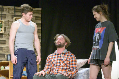 Dühöngő ifjúság 