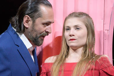 Sarádi Zsolt, Ladányi Júlia - © theater.hu - Ilovszky  Béla