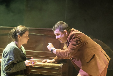 Gecse Noémi, Lung László Zsolt - © theater.hu - Ilovszky  Béla