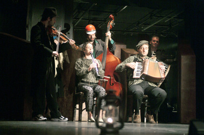 Jelenet az előadásból - © theater.hu - Ilovszky Béla