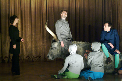 Láng Annamária, Bánki Gergely, Schilling Árpád - jelenet - © theater.hu - Ilovszky  Béla