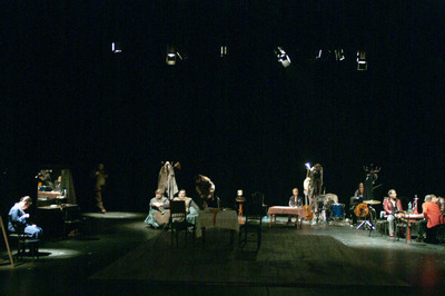 Jelenet az előadásból - © theater.hu - Ilovszky Béla