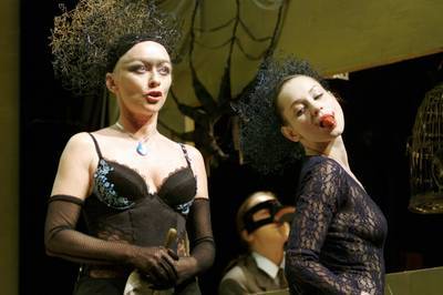 Kerekes Éva, Hámori Gabriella - © theater.hu - Ilovszky  Béla