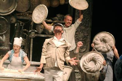 Jelenet az előadásból - © theater.hu - Ilovszky  Béla