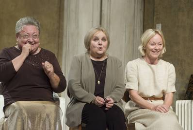 Molnár Piroska, Pogány Judit, Kerekes Éva - © theater.hu - Ilovszky  Béla